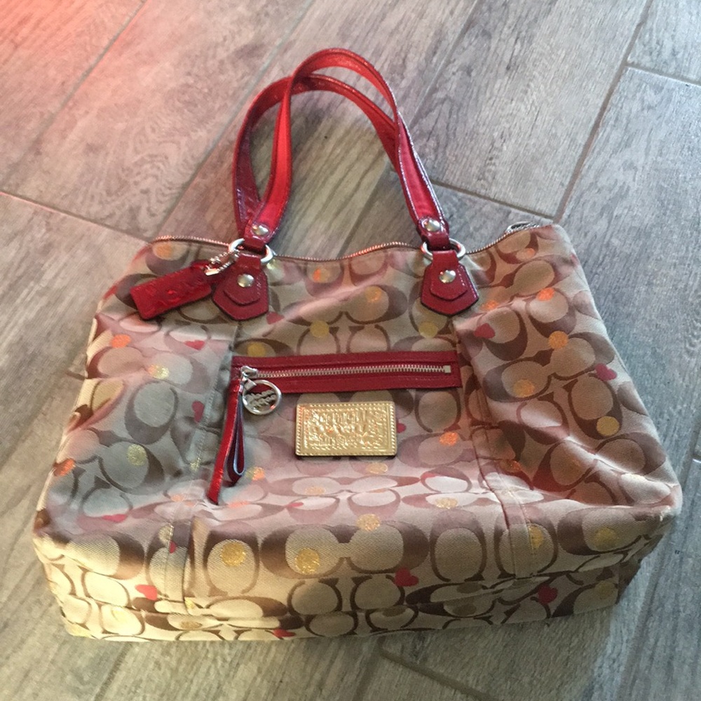 Signature POPPY HEARTS Coach large handbag